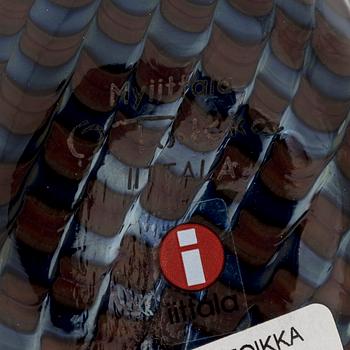 Oiva Toikka, A glass bird, 'Little Kiwi', signed O. Toikka Iittala.