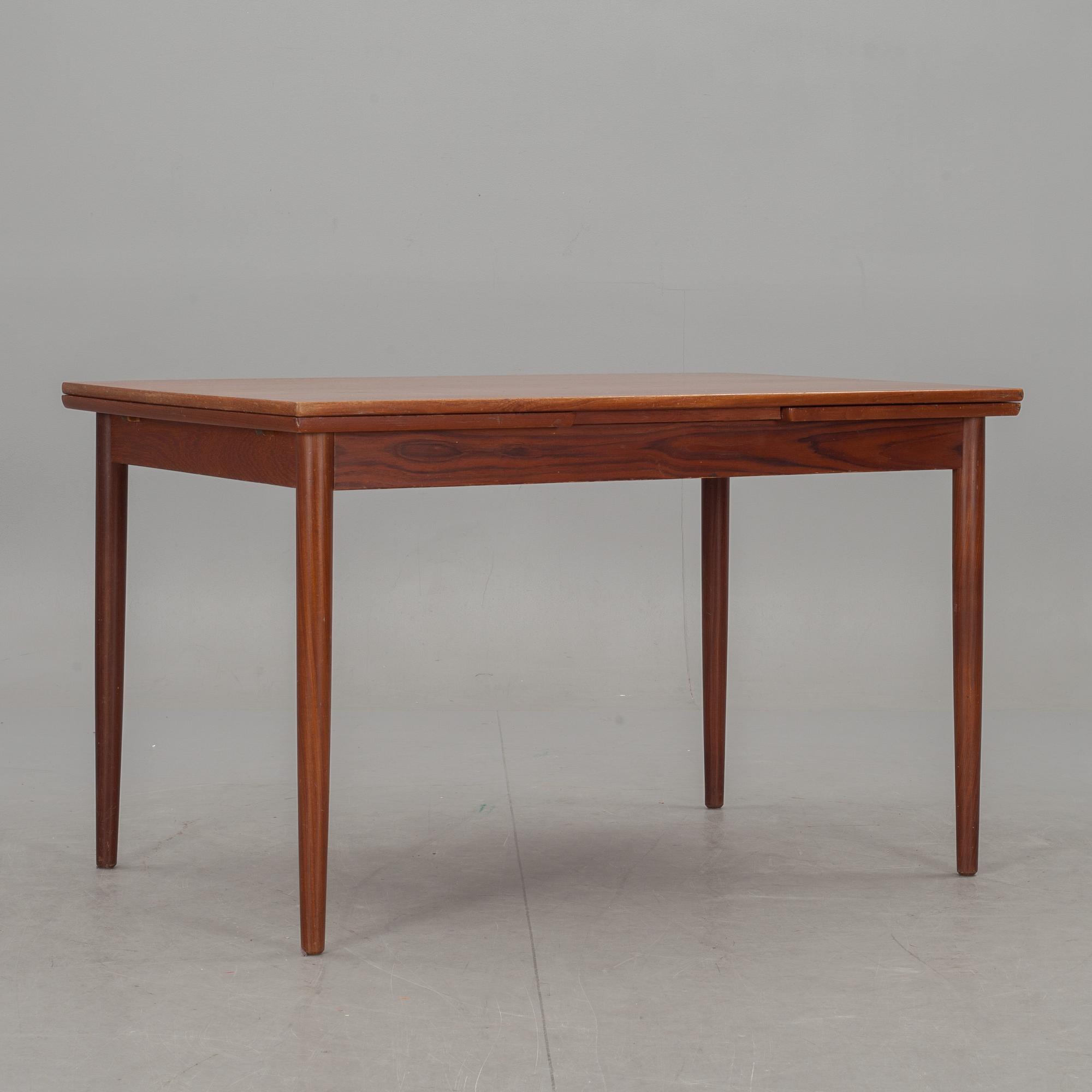 MATBORD, teak. 1900-talets andra hälft.
