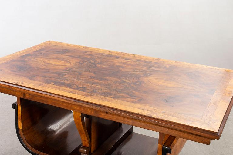 Bord Art deco Mellaneuropa 1900-talets första hälft.