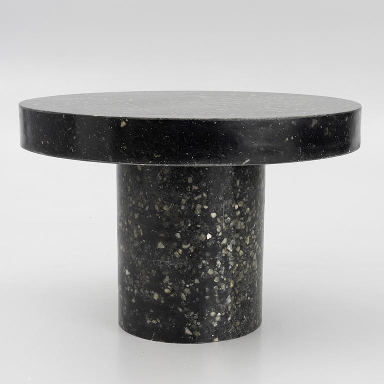 Gustaf Westman, matbord, "Linn Innovation Table", Swedish Stockings, 2025.