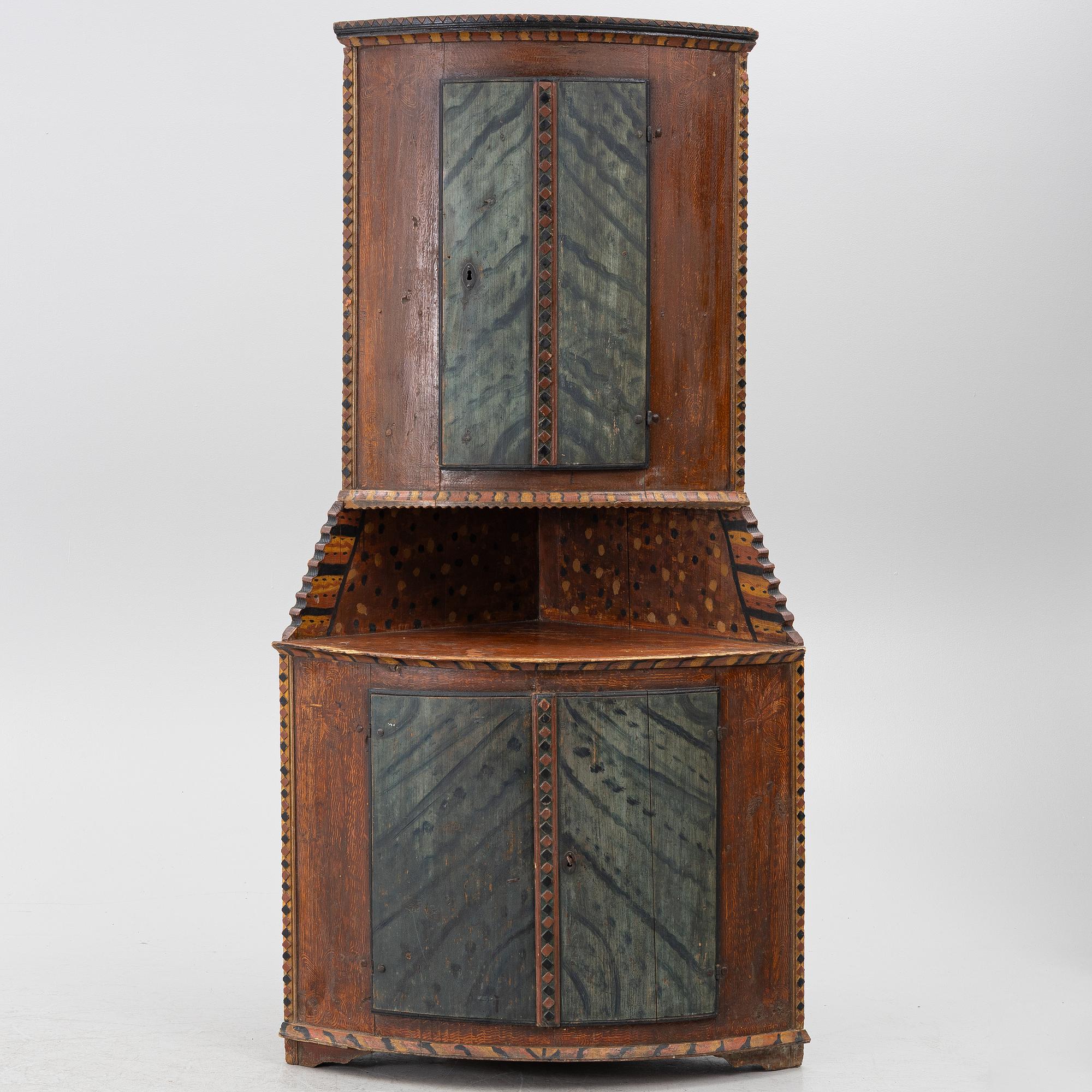 A corner cupboard, probably Värmland, dated 1822.