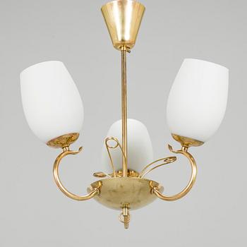 A 1950s chandelier for Sievä.