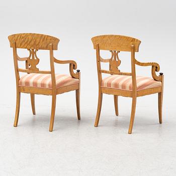 Karmstolar, ett par, Karl Johan, 1800-talets mitt.