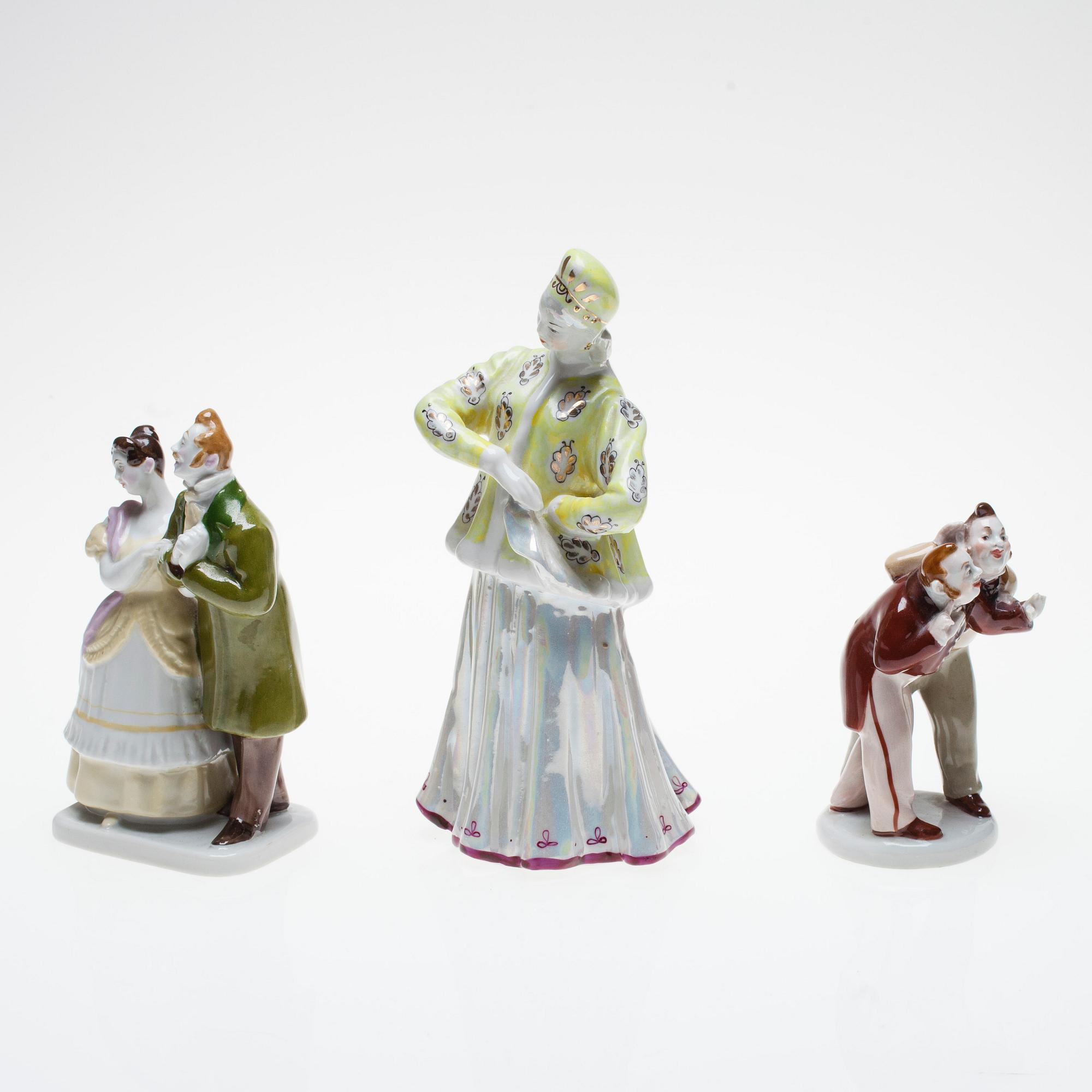 FIGURINER, 3 st, porslin, Lomonosov och Dulevo, Sovjetunionen, 1950/60-tal.
