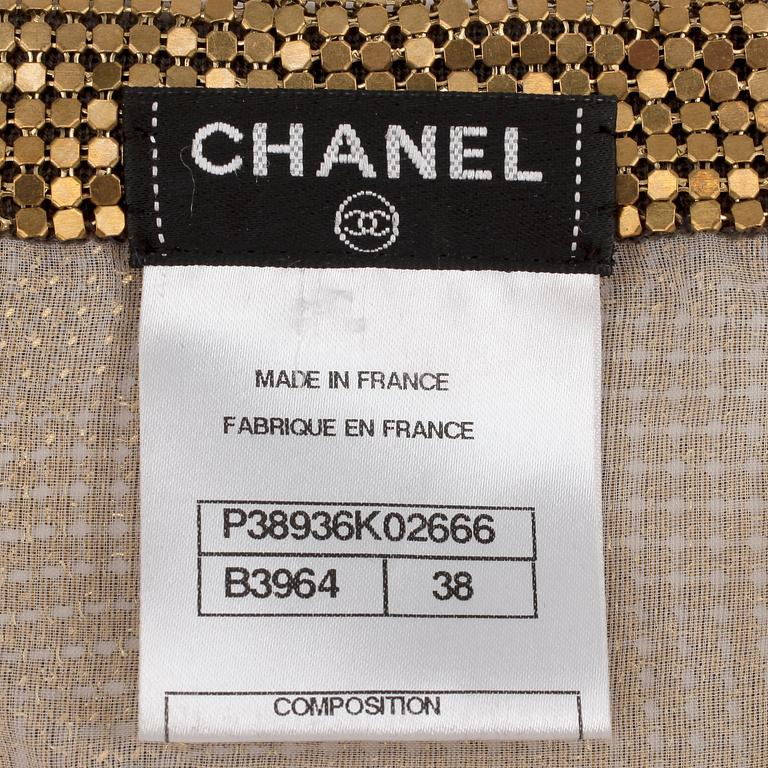 CHANEL, en krage.