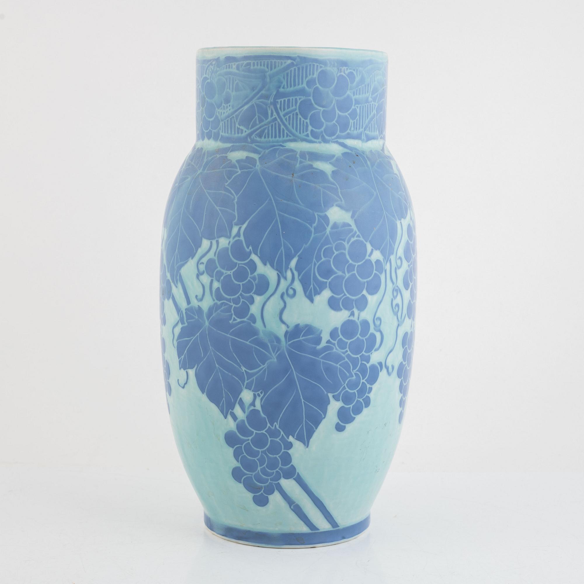 Josef Ekberg, vas, "Sgrafitto", Gustavsberg, 1917.