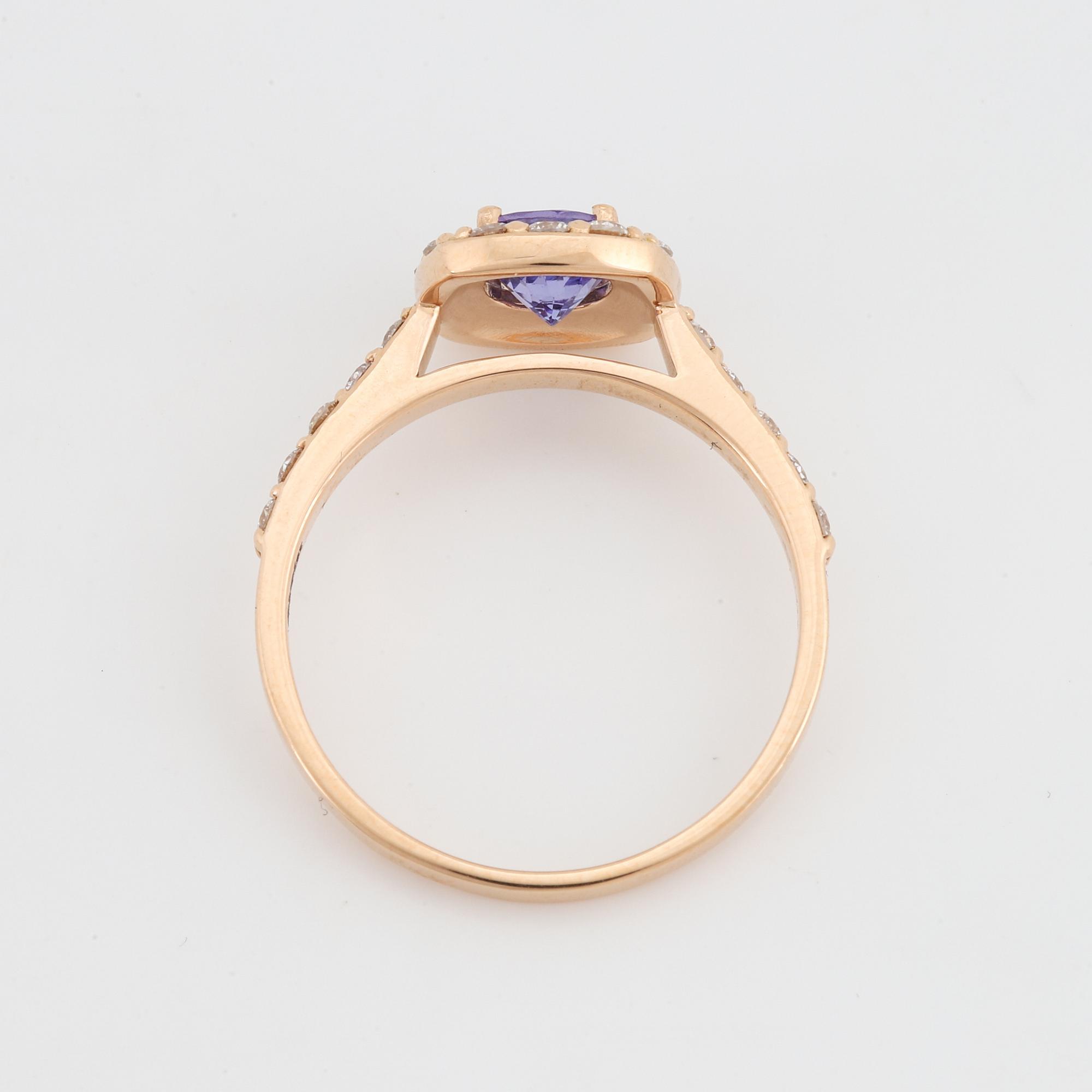 Tanzanite and diamond ring.