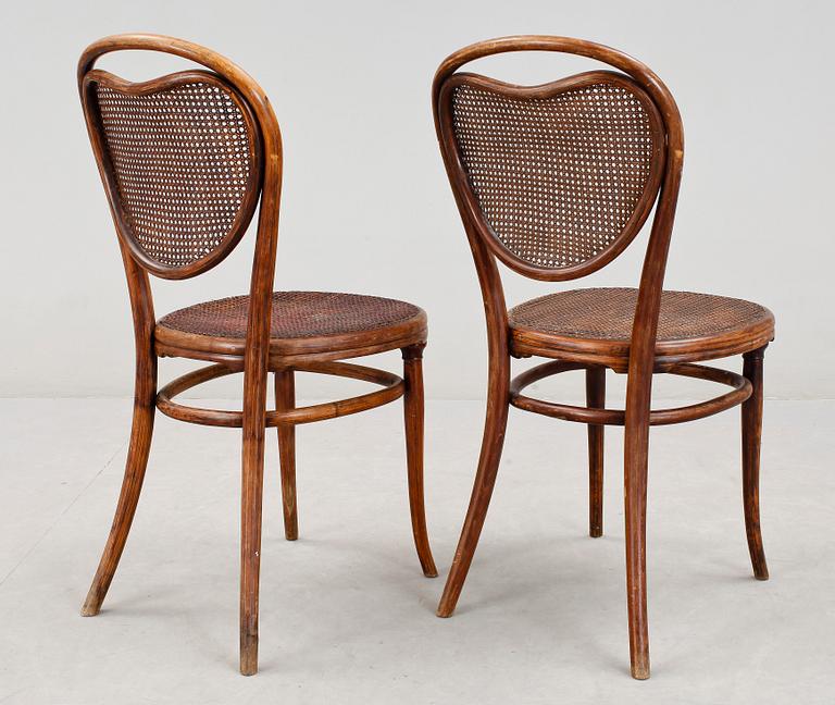 STOLAR, ett par, Thonet, tidigt 1900-tal.