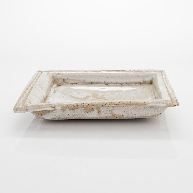 Kyllikki Salmenhaara, a stoneware tray signed KS.