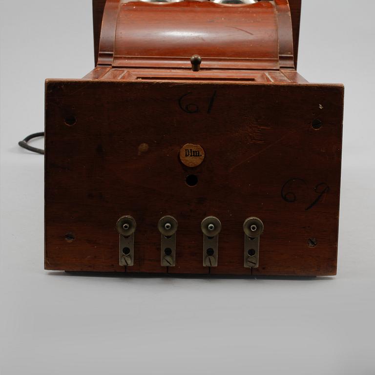 VÄGGTELEFON, Telegrafverkets verkstad, Nynäshamn, 1900-talets början.