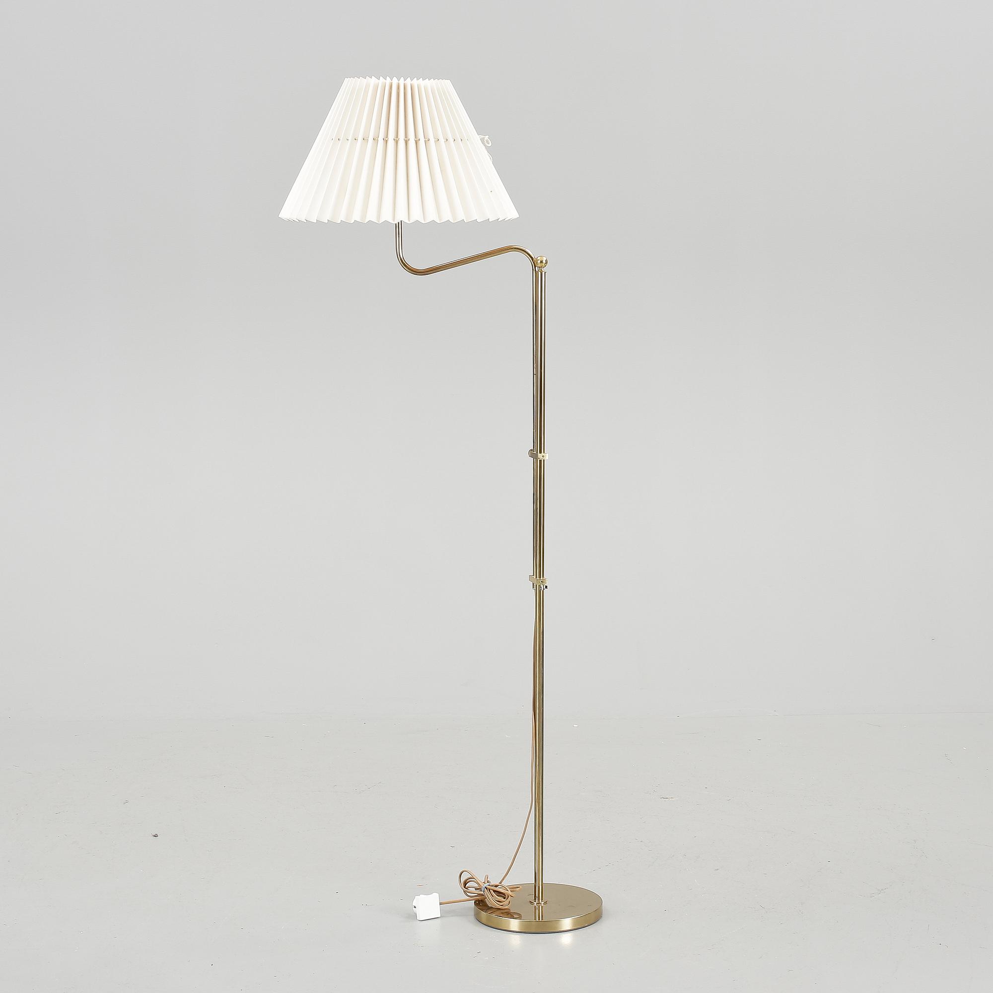 GOLVLAMPA, Bergboms, 1900-talets andra hälft.