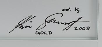 Kira Gluschkoff, "Gold".