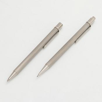 Cartier, pennor, 2 st, "must de Cartier".