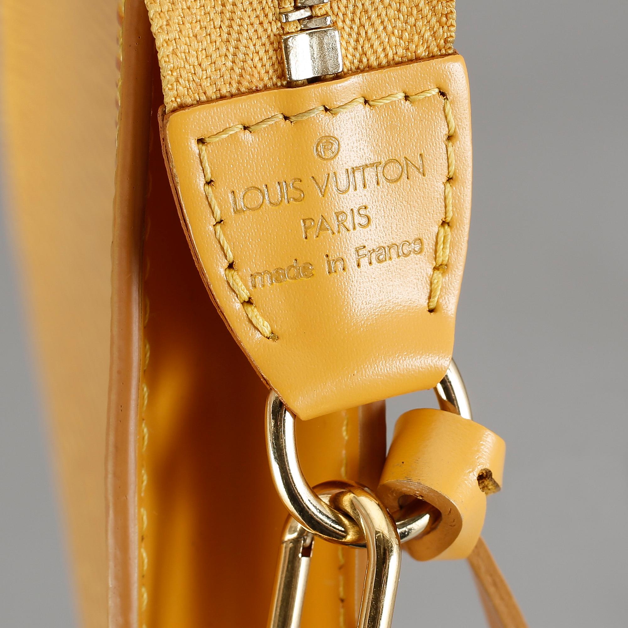 VÄSKA, "Pochette", Louis Vuitton.