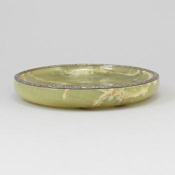 WA BOLIN, an onyx and silver dish from Stockholm, 1939.