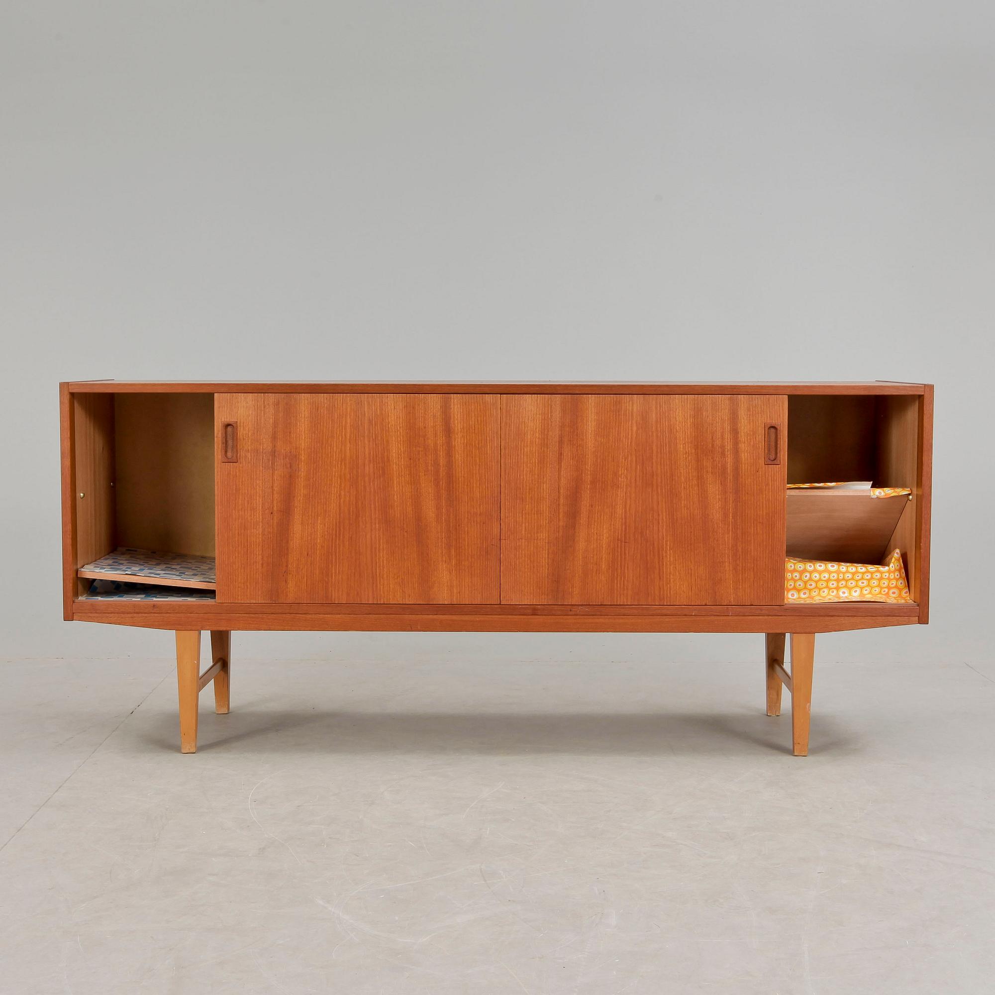 SIDEBOARD, 1960/70-tal.