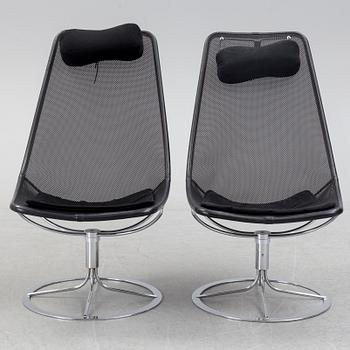 A pair of "Jetson" easy chairs by Bruno Mathsson for Bruno Mathsson International, Värnamo, 2010.