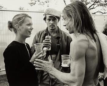 Bob Gruen, "Kate Moss, Johnny Depp, Iggy Pop, London", 1996.