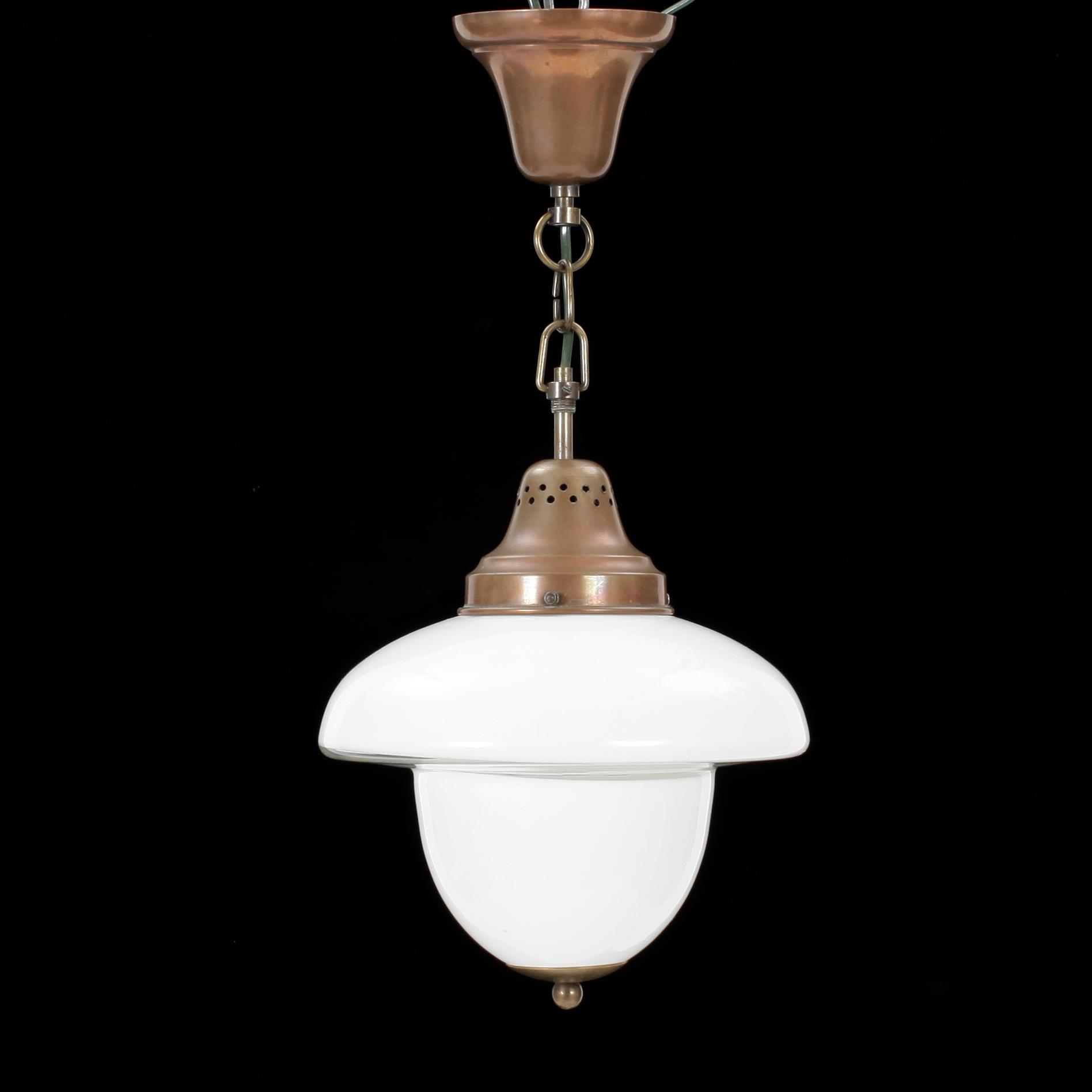 TAKLAMPA, glas och kopparplåt, 1900-talets första hälft.