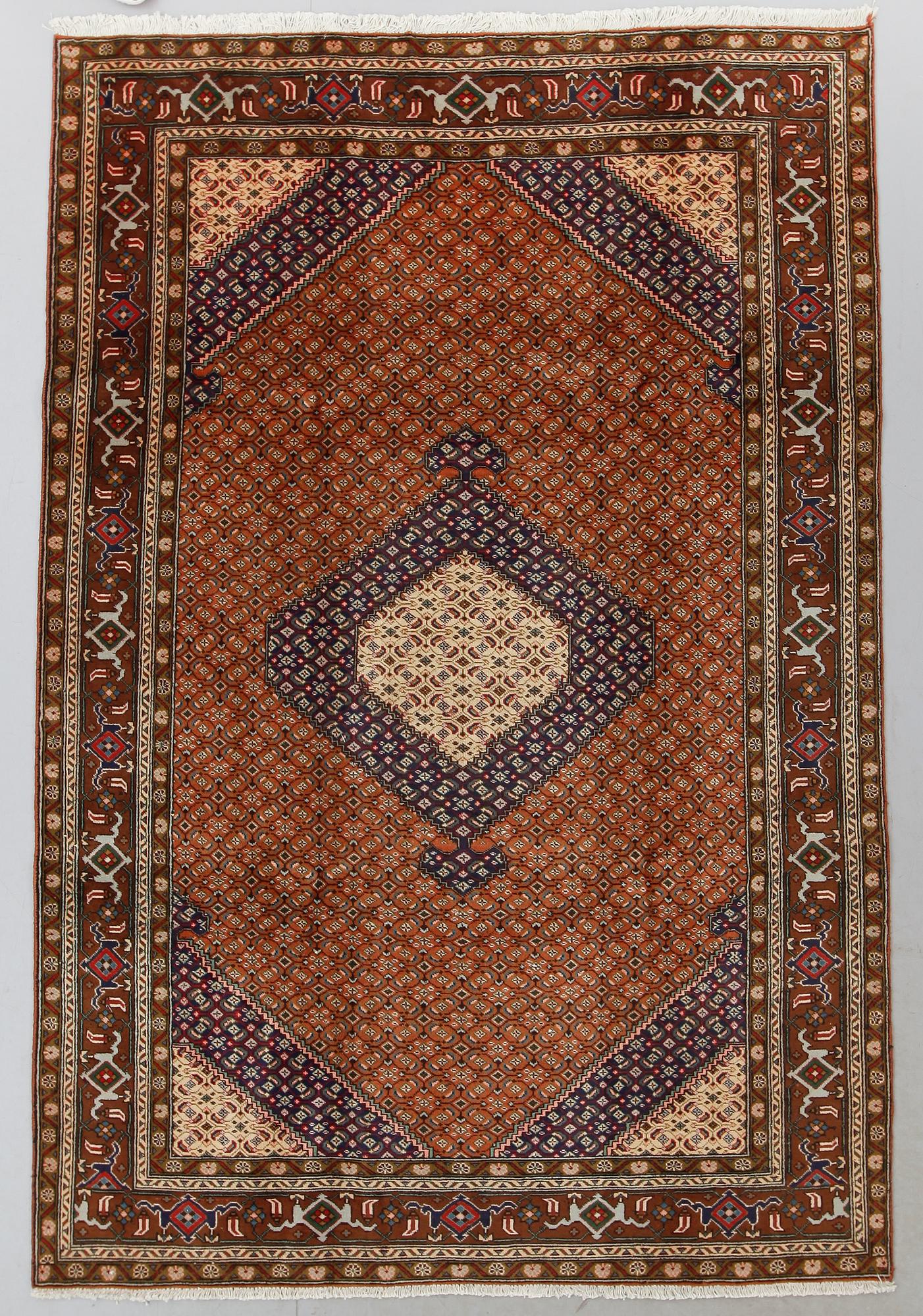 MATTA, Ardebil, ca 295 x 197 cm.