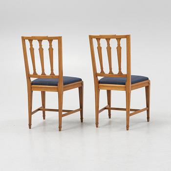 A Dining Table and Twelve Chairs, late Gustavian style, 20th Century.