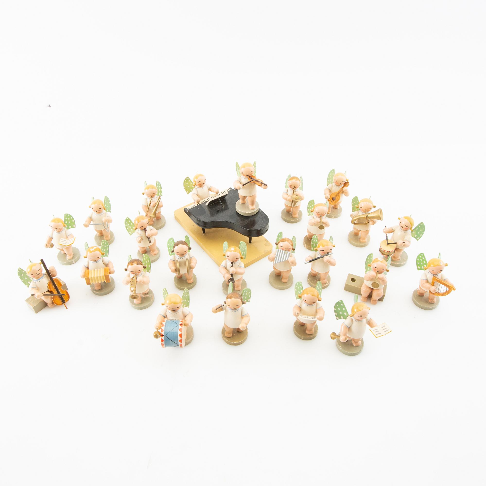 Angel orchestra, 24 pcs, Erzgebirge, Germany, mid-20th century.