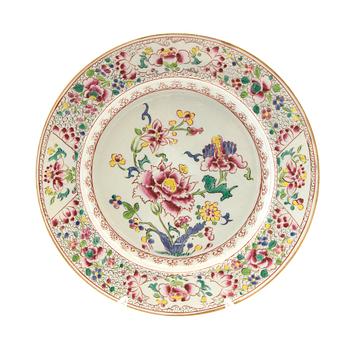 Plate China Yongzheng (1723-35) porcelain.