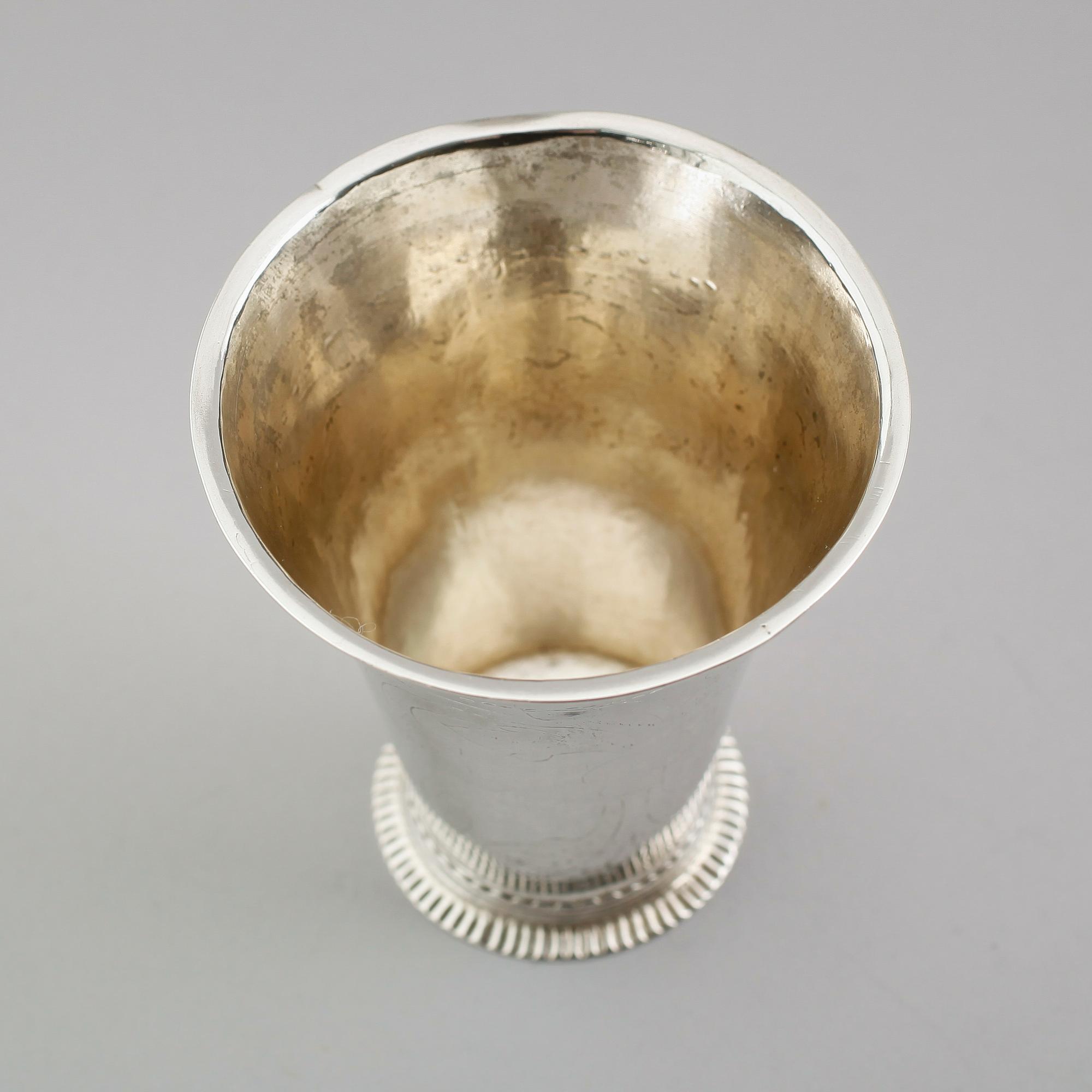 BÄGARE, silver, Henrik Nourin, Norrköping 1762. Vikt ca 41 gram.