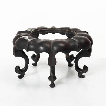 Parti, träställ, sju stycken, Qingdynastin.