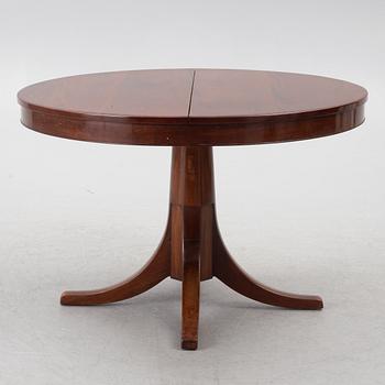Frits Henningsen, a dining table, Denmark, mid-20th century.