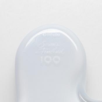 Alvar Aalto, Juhlamaljakko- ja malja, Suomi 100, Iittala numeroitu 386/4000 ja Iittala Suomi Finland 100.