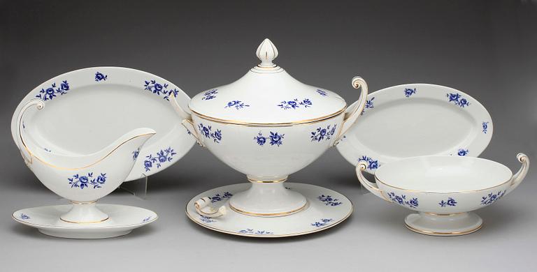 SERVIS, 108 delar, porslin. Rörstrand sekelskiftet 1900.