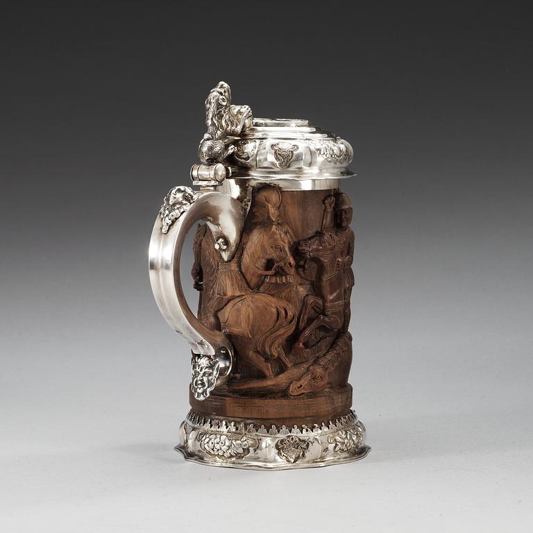 A Danish 18th century silver and wood tankard, un marked.