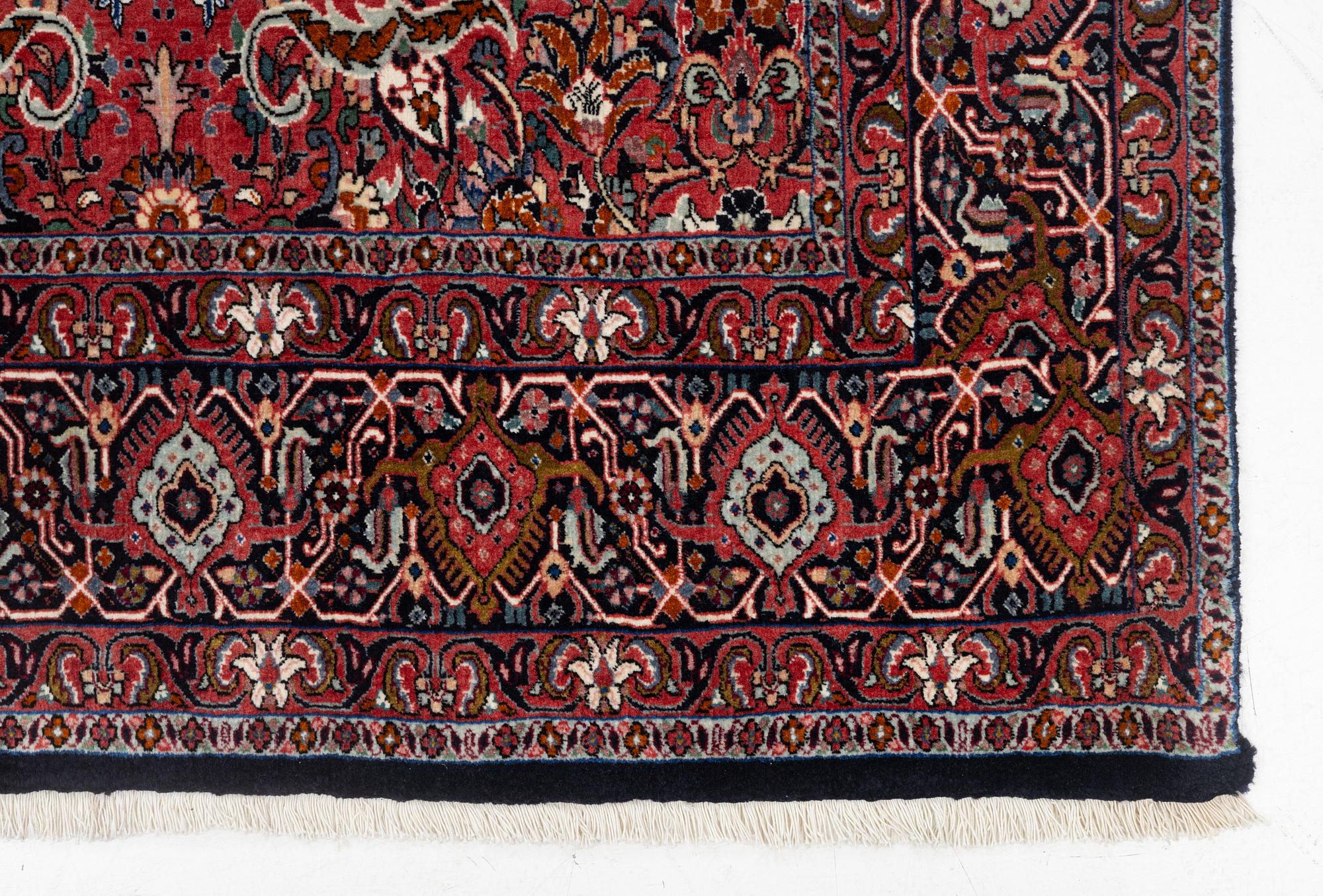 Rug, Bidjar, part silk, approx. 295 x 195 cm.