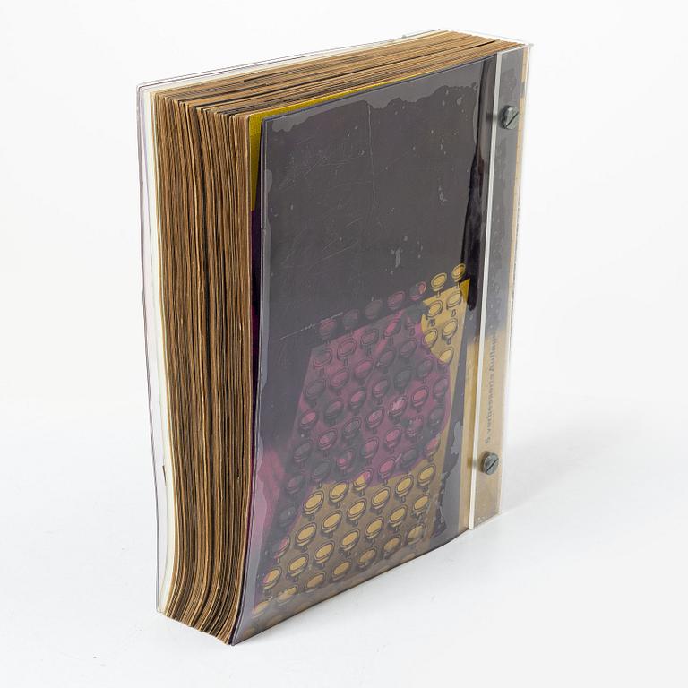 "Kunst der sechziger Jahre. 5. erweiterte Auflage. Art of the Sixties. 5th revised edition", Köln, 1971.