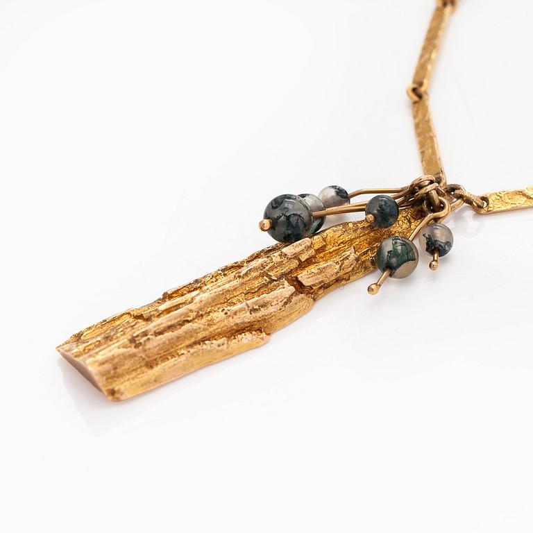 Björn Weckström, pendant, "Golden tree", 14K gold, moss agate.