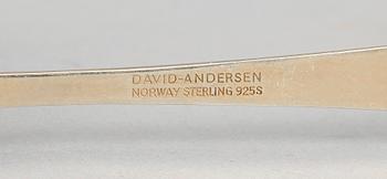 BESTICK, 11 st, förgyllt silver och emalj, David Andersen, Norge, 1900-tal. Vikt ca 267g.