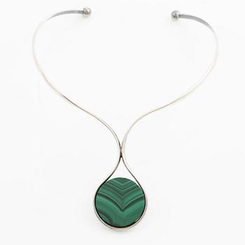 Per Dåvik for Alton, a sterling silver necklace with malachite, Falköping 1975.