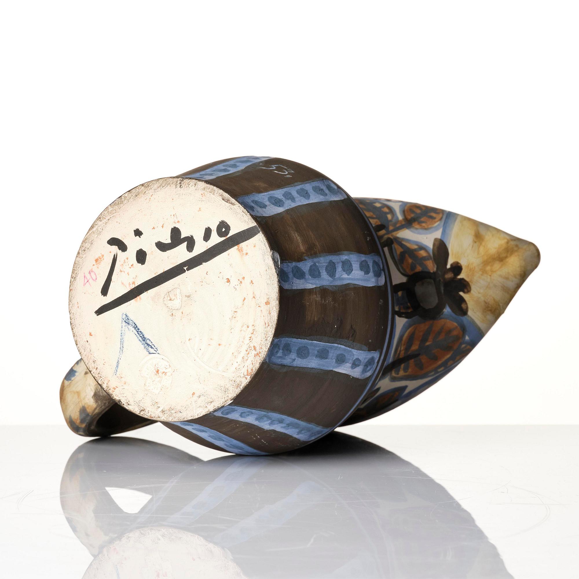 Pablo Picasso, kanna, lergods, "Pichet gothique aux marguerites", unikat, Madoura, Vallauris, Frankrike, 1953.