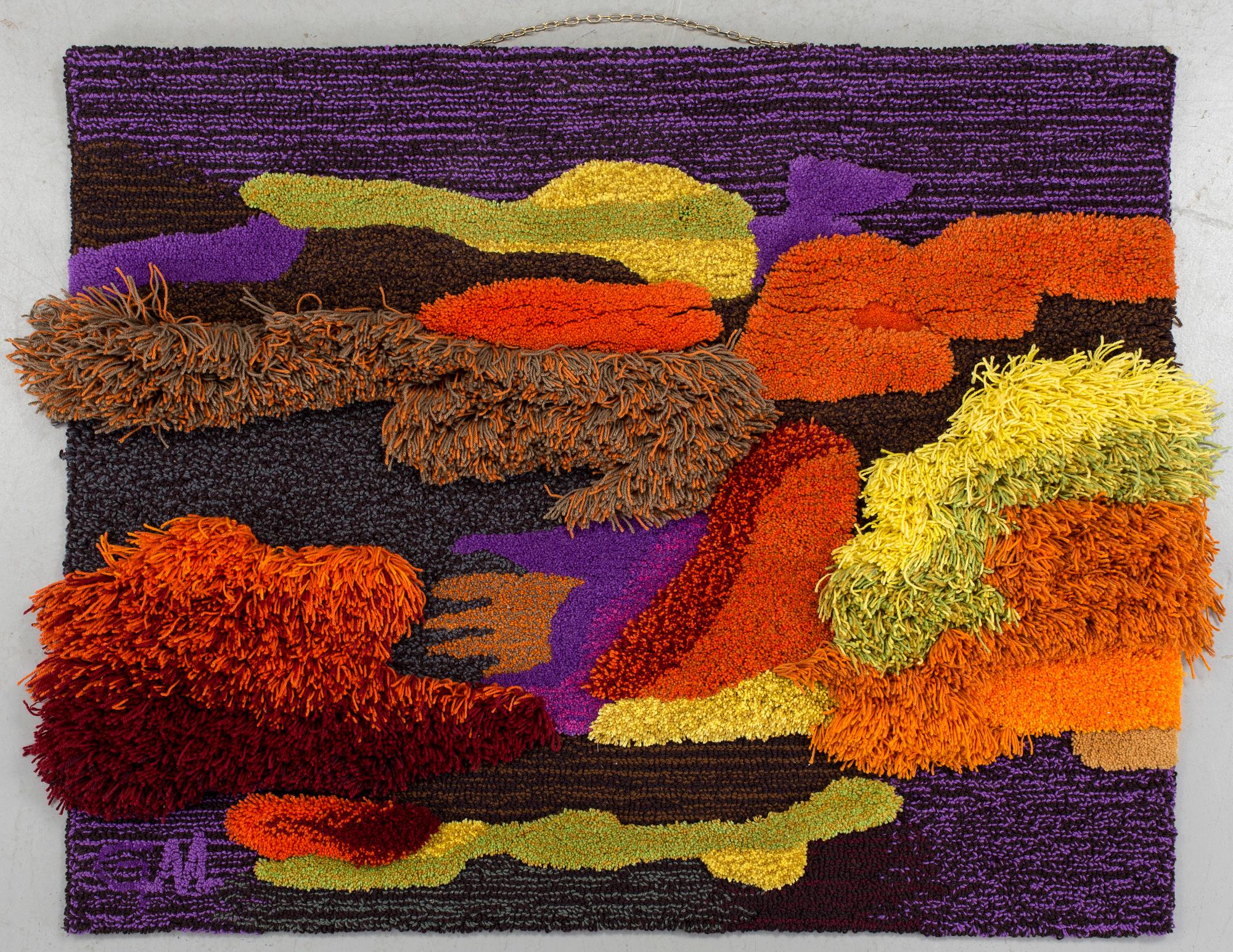 Tufted tapestry clearance