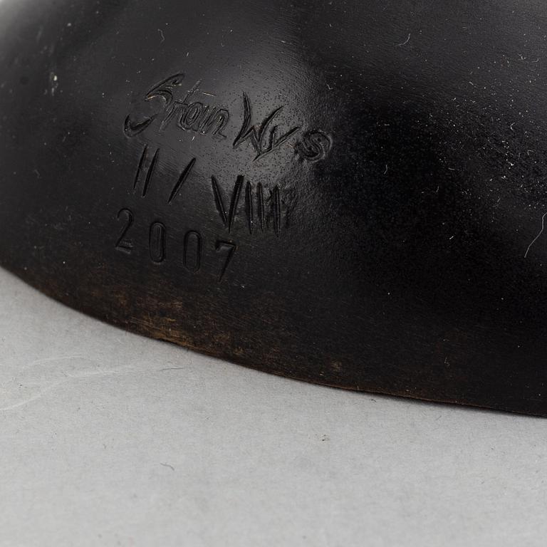 Stan Wys, sculpture, patinated and polished broze, signed and numbered II/VII, dated 2007.