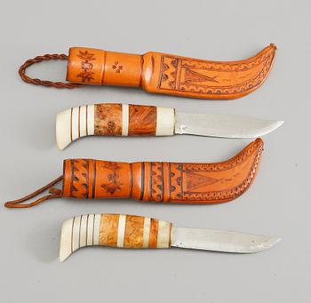 SAMEKNIVAR, 2 st, monogramsignerade E.E., 1900-tal.
