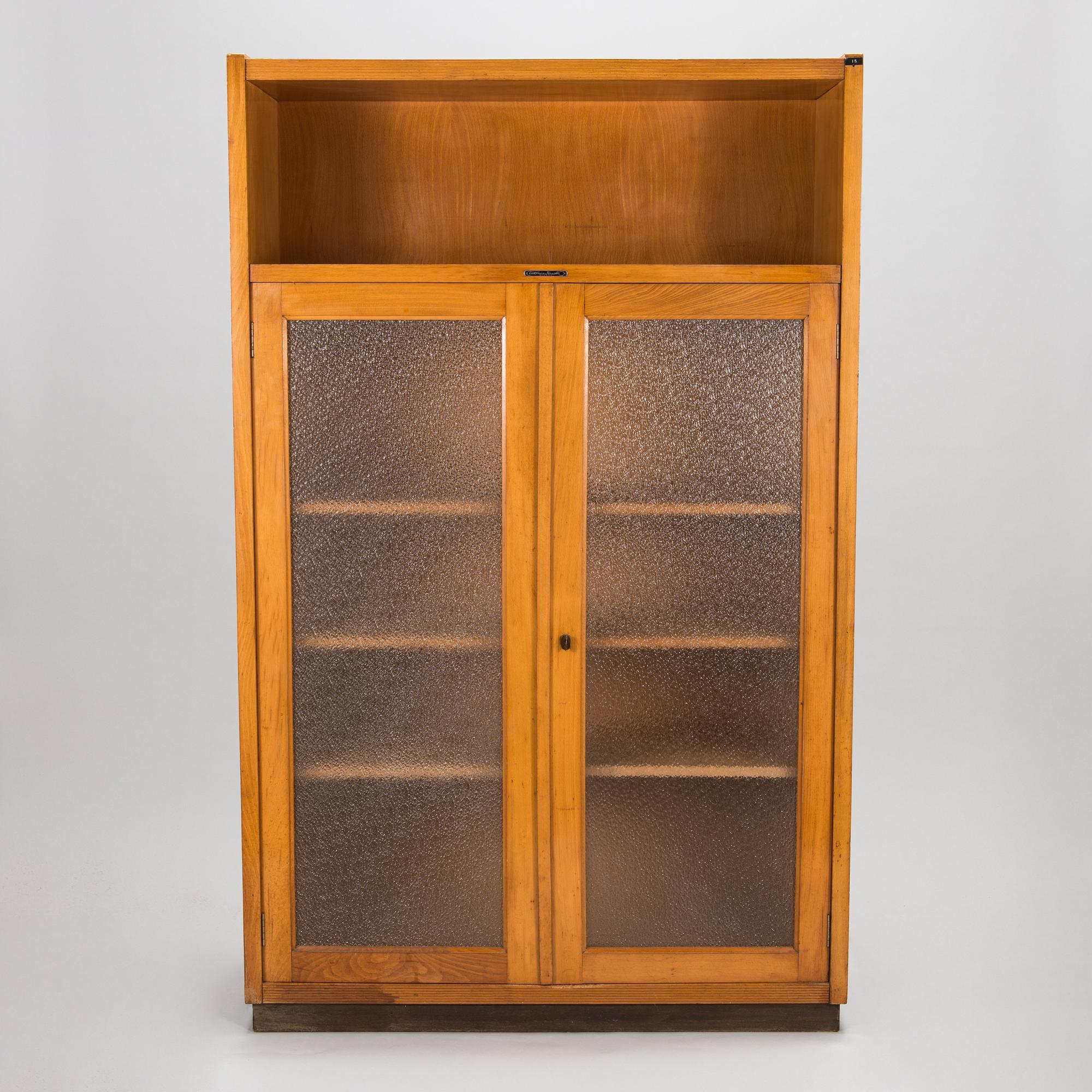 Antonio Ferretti, An early 1950s 'Algeri' bookcase, Milan, Italy.