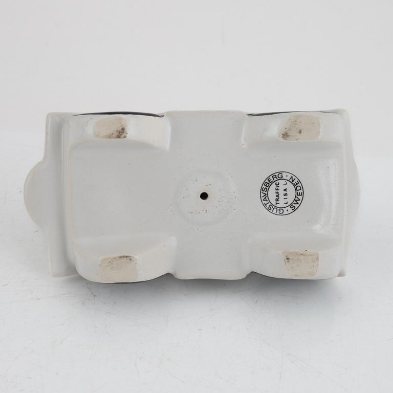 Lisa Larson, figurin, "Traffic", Gustavsberg, i produktion 1971-73.