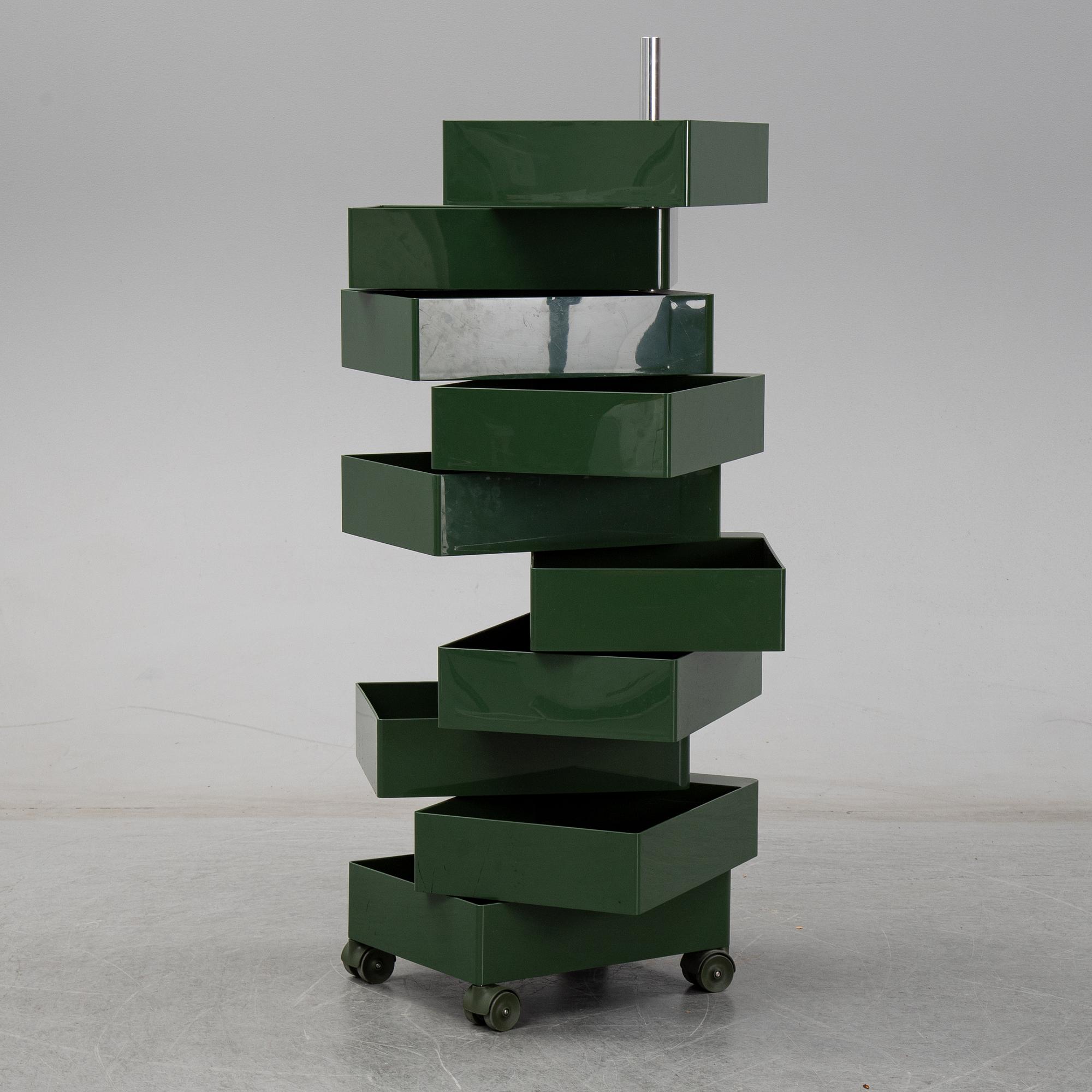 Konstantin Grcic, a '360°' sporage unit, Magis, Italy.