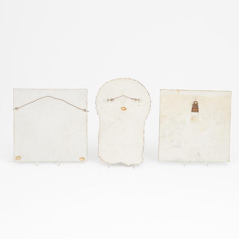 Lisa Larson, a set of three stoneware wall reliefs, Gustavsberg.