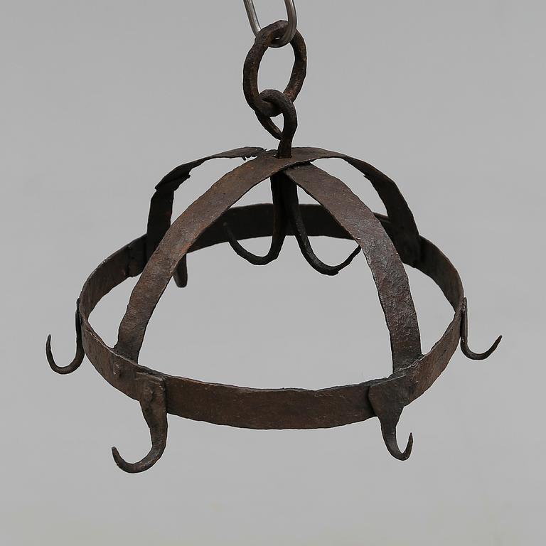 KÖTTKROK, smide, 1700-tal. Höjd ca 22 cm.