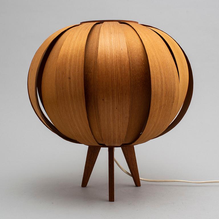 A mid 20th century table lamp by Hans-Agne Jakobsson.