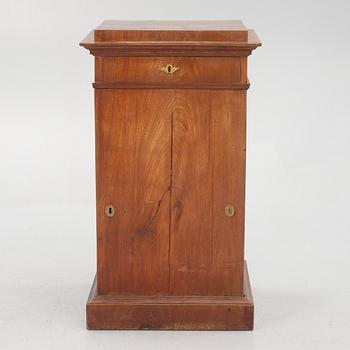 A cabinet by Johan Öman, Stockholm, Sweden, 1815-1833.