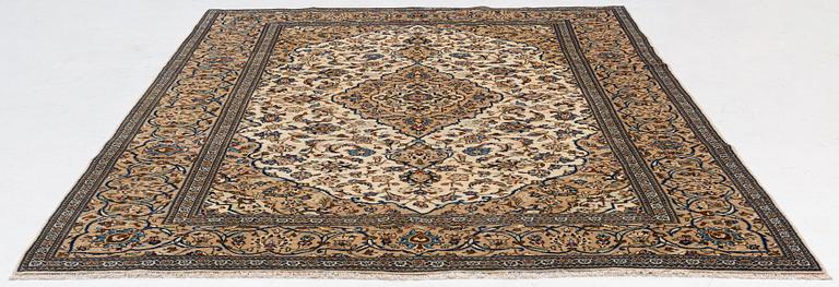 Carpet, Keshan, approx. 350 x 242 cm.